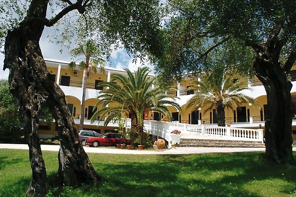 Paradise Hotel (Gouvia)